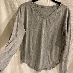 Long sleeve Lululemon exercise too